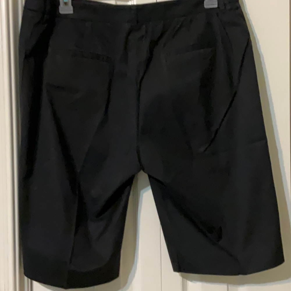 Jones New York Black Bermuda shorts - Picture 3 of 9